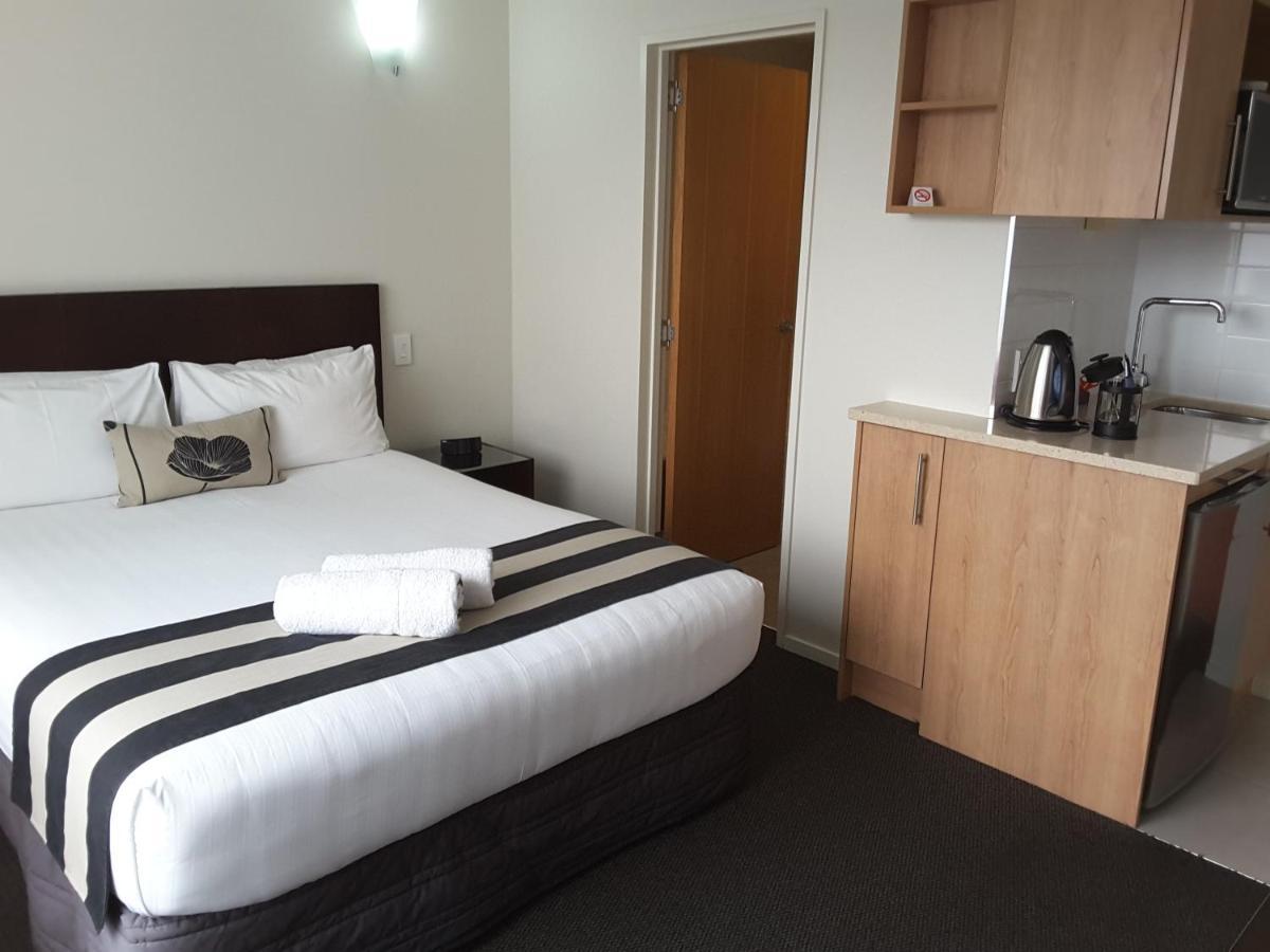 Focus Motel Christchurch Bagian luar foto