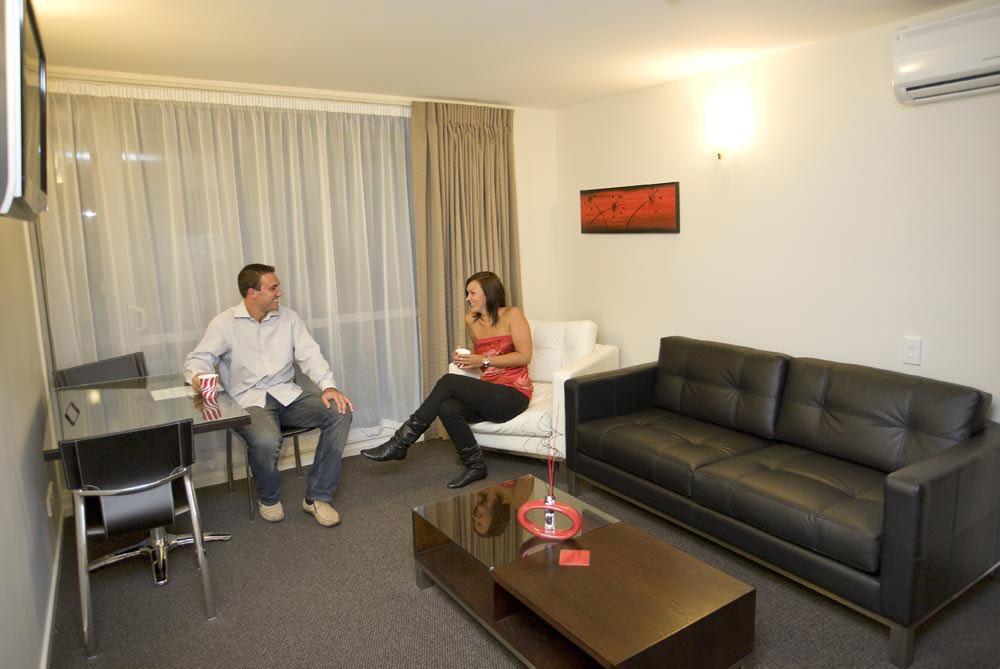Focus Motel Christchurch Bagian luar foto