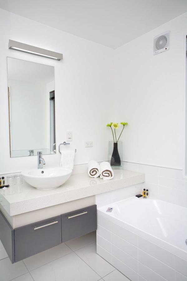 Focus Motel Christchurch Bagian luar foto